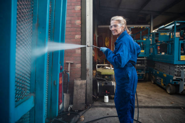 Best Roof Power Washing Services  in Belgium, WI